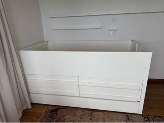 Kids bed - West Elm Gemini