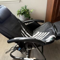 Homemedics Therapy Chair