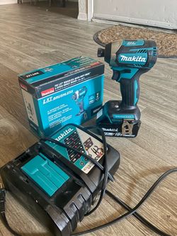 Makita Impact Driver with Battery and Charger