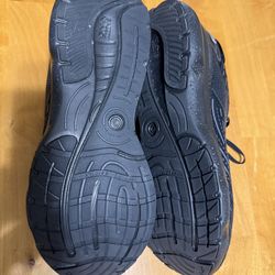 Brooks All‑Black Glycerin 2 – Like New – Comfort Run Sneaker