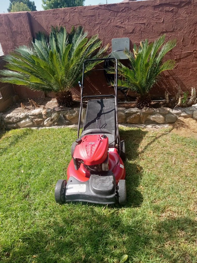 Lawn Mower Troy Bilt 6.75 190cc