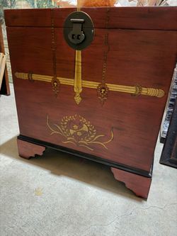 Red Lacquered Asian Decorative Storage Chest