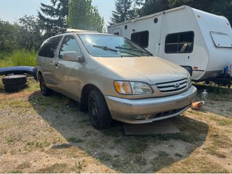 2001 Toyota Sienna