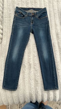 Rock & Republic Women’s Skinny Jeans – Dark Wash – Studded Back Pockets