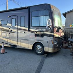 2014 Thorne Windbreaker Motorhome