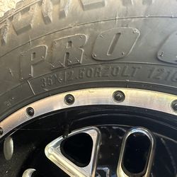 35x12.50r20 Wheels & Tires