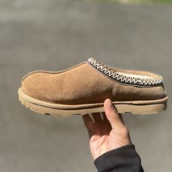 Ugg Woman 