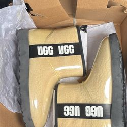 Ugg Classic Clear Mini Size 7