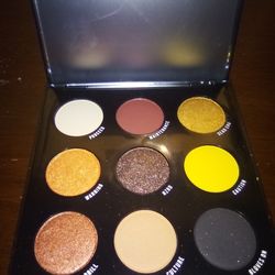 Smayla x ColourPop Proceed With Caution Palette 