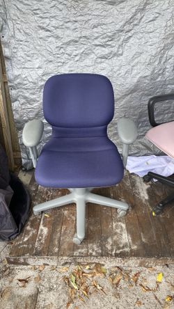 Office chair/computer chair