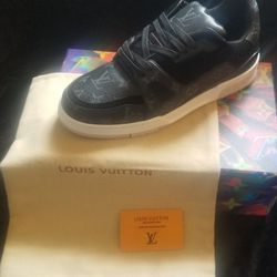 Louis Vuitton Sneakers Mens Sz 12