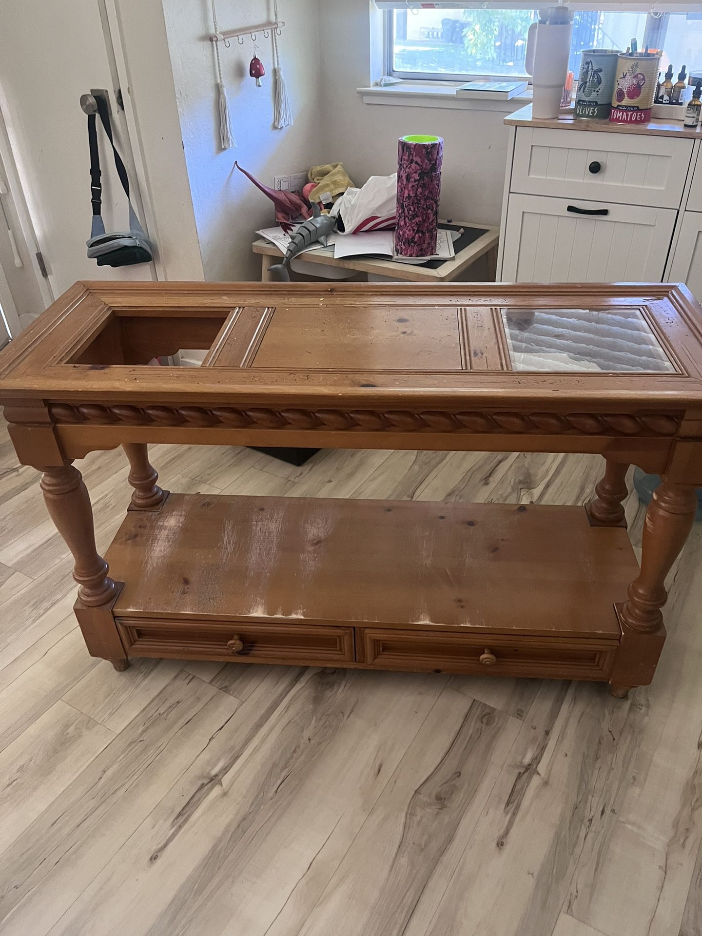 Free Console Table Pick Up In Carmichael READ