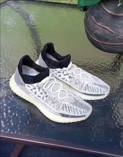 Men's shoes size 9