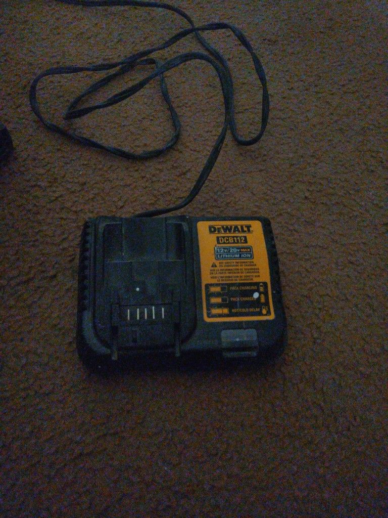 DeWalt Charger