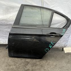 2013 BMW 328i Left Rear Door