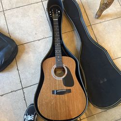 Laredo S35 011 Dreadnought 6-String Brown Acoustic Guitar Full Size w/ Case