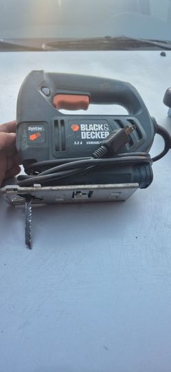 Black & Decker 3.2A Variable Speed Jig Saw