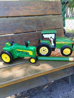 John deer cookie jar and matching bank