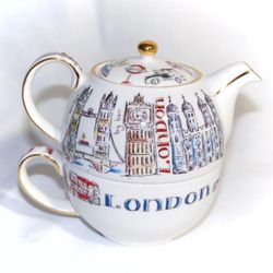 James Sadler London England Teapot And Cup Nesting Set London Afternoon Tea