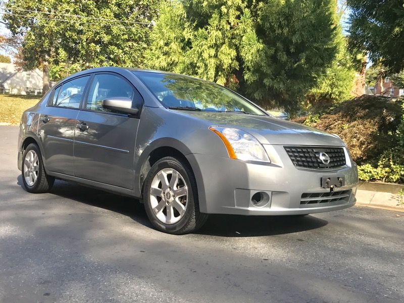 2008 NISSAN SENTRA/ luxury -leather - the works!!