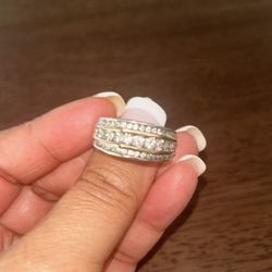 Mens’ White Gold 1-1/2 ct Diamond Wedding Ring w/Lifetime Warranty
