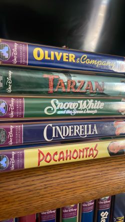 VHS Disney movies. Tested and working.