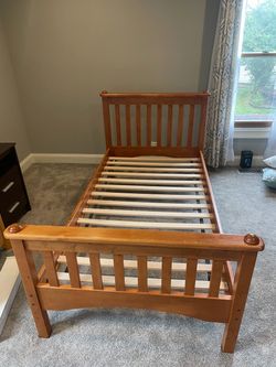 Twin bed