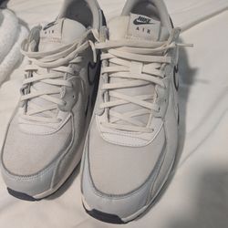 Nike Airmax Excee Size 10.5