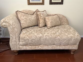 Chase Sofa