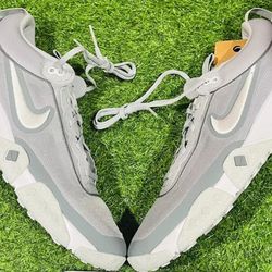  Brand New Nike Air Diamond Varsity Turf
Grey White Baseball Shoes Size 12