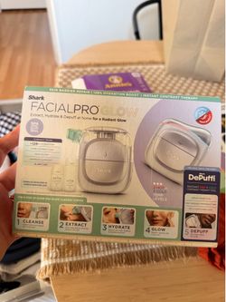 Shark Facial Pro Glow and Depuffi