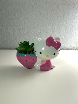 Hello Kitty Decor