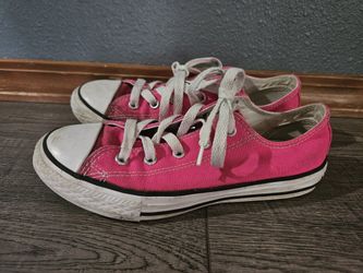 Converse Girls