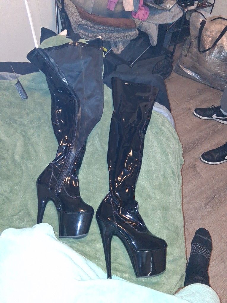Adore HIGH Heel, Entertainment Thigh High Boots.