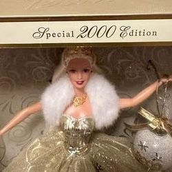 Barbie 2000 Special Edition Holiday Celebration Doll Mattel 28269 Vintage Collectible 