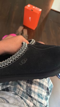 Black uggs men 7,5
