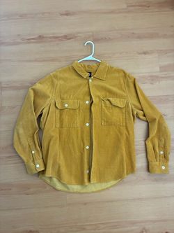 Gap button up