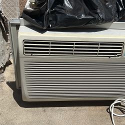 Kenmore Large Ac  