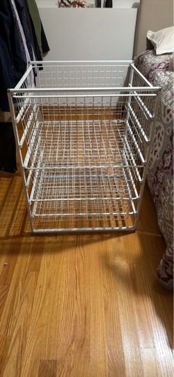 Container store wire organizer