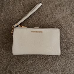 Michael Kors Pebble Leather Wallet/Wristlet
