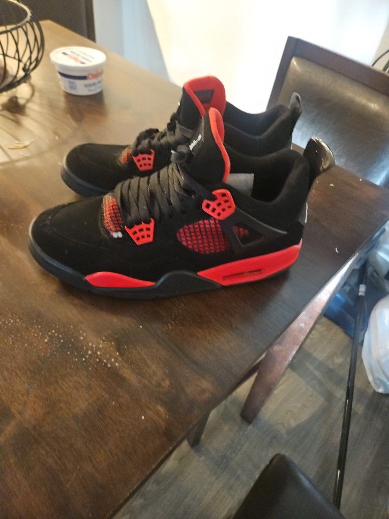 Jordan 4s Red And Black