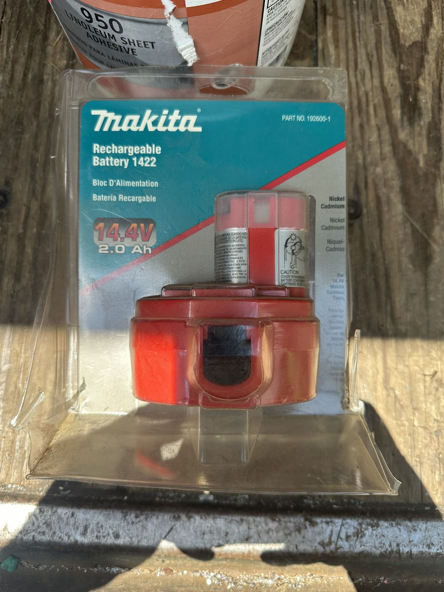 NEW - Makita 14.4V Rechargeable Battery 1422