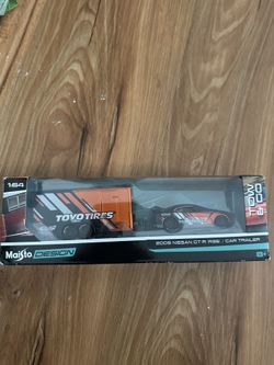 Maisto Design R35 GTR Trailer