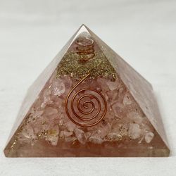 Orgonite Crystal Pyramid: Rose Quartz