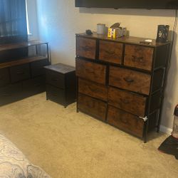 Matching Dressers With Matching Night Stand