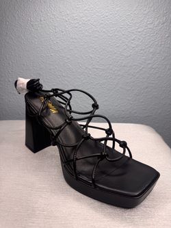 Black Platform Block Heel Strappy Sandal size 8.5