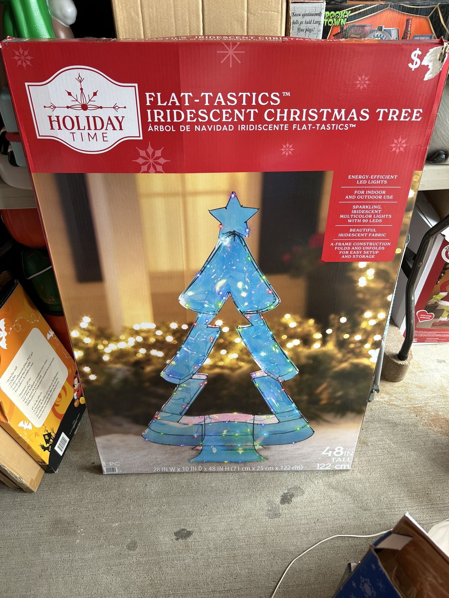 Iridescent Flat-tastic Christmas Tree