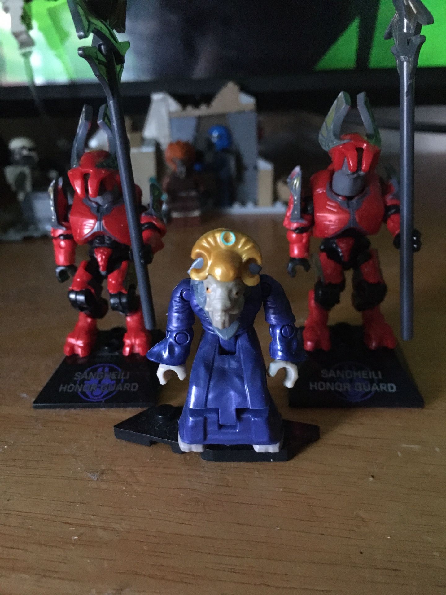 Mega Construx Halo Sangheili Honor Guard & The Prophet Minifig