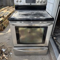 Kenmore Stainless Steel Electric Stove – Works Great, Affordable Price! 
