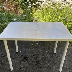 IKEA table